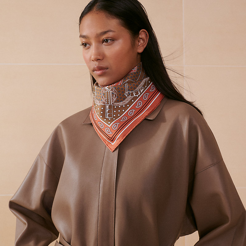 【ファッション通販】 シルクバンダナ エルメス-公式 - Hermès | 《エプロン・ドール》 小物